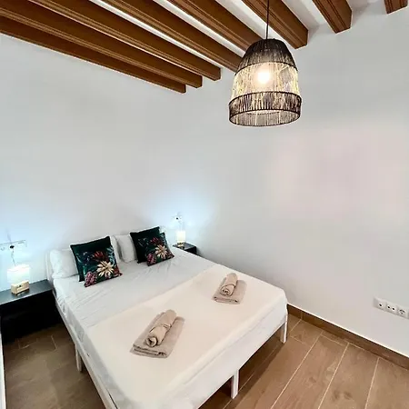 Gatu Premium Flamenca , Preferente Mayores De 25 Anos Y Familias Apartamento