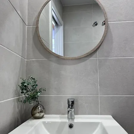 Gatu Premium Flamenca , Preferente Mayores De 25 Anos Y Familias Apartamento